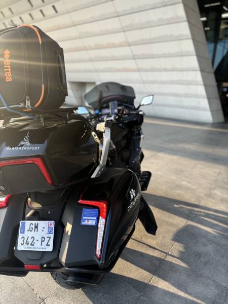 Entreprise de taxi moto rapide à Paris intra-muros